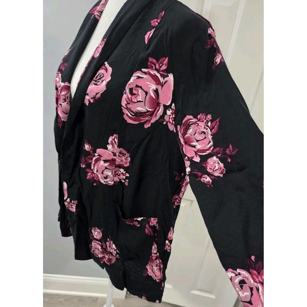 Xhilaration Black Floral Draped Collar Shawl Cardigan Womens Size Large